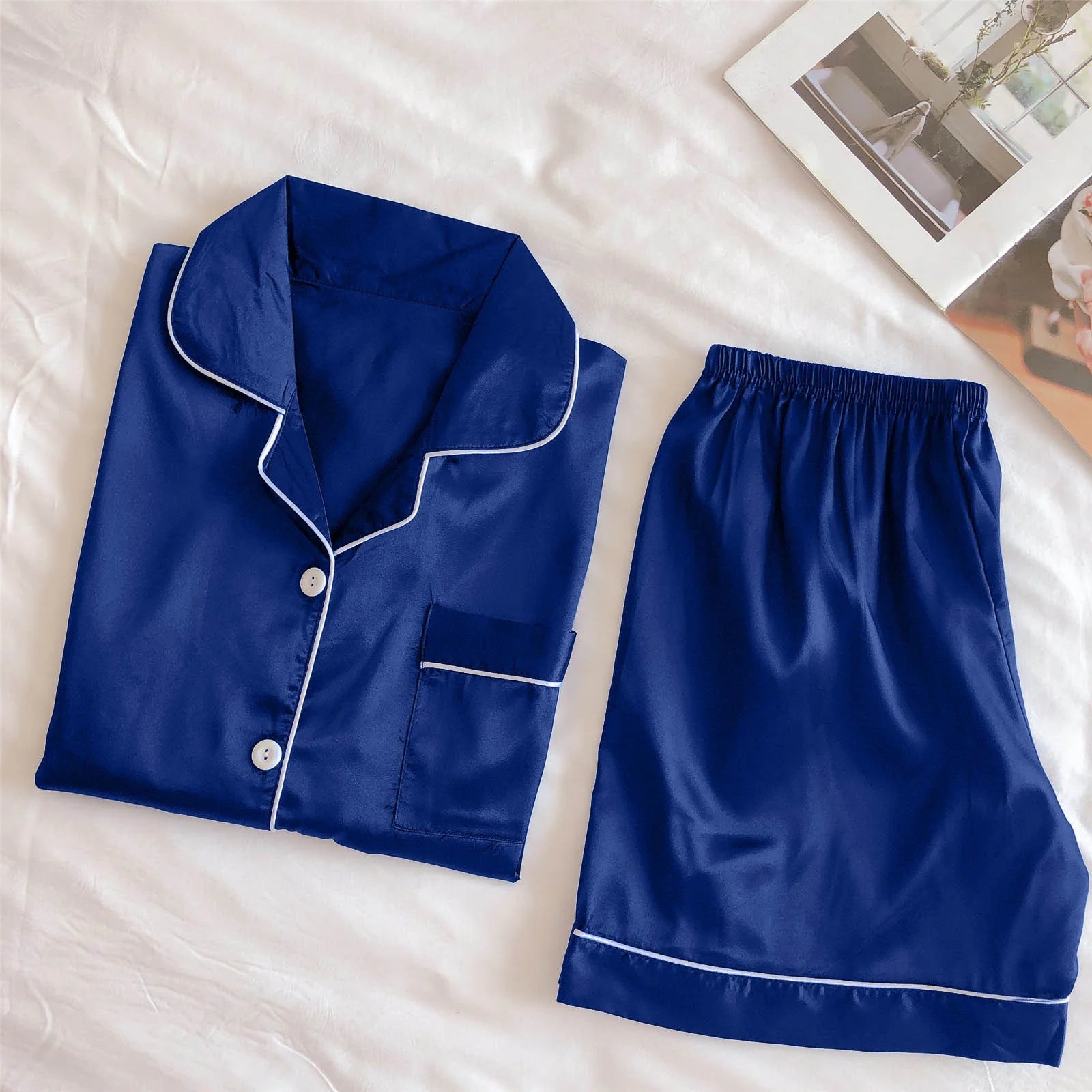 Satin Pajamas Set Women'S Short Sleeve Tops Sleepwear Soft Silk Button down Loungewear Comfy Pjs Shorts Set Homewear